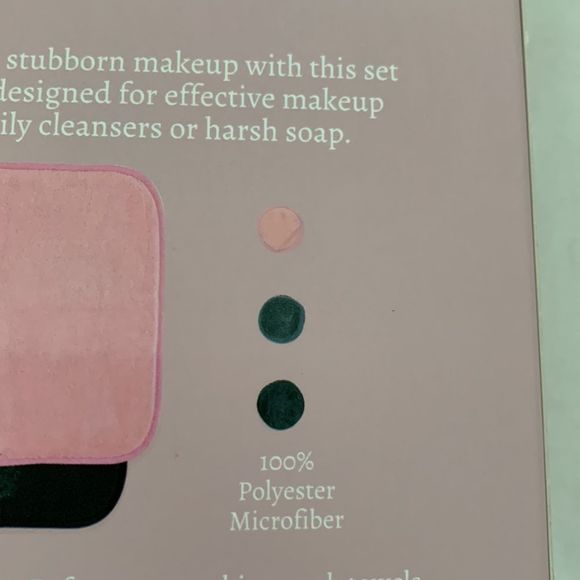 NIB, Lily Eden Reusable Make-up Remover Towel Set - Picture 8 of 8